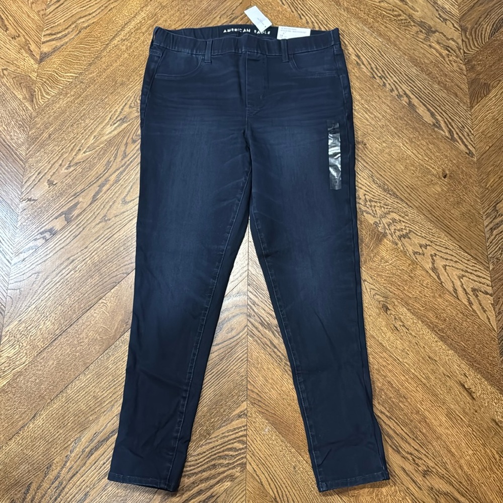 American Eagle High Rise Pull-On Jegging
